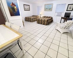 Floating Sea Cove Resort & Marina