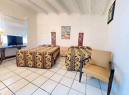 Floating Sea Cove Resort & Marina