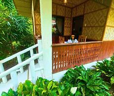 Hof Gorei Beach Resort