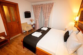 Leylak Boutique Hotel & Brasserie - Boutique Class