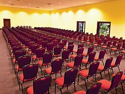 Dom Pedro Laguna Beach Resort & Golf by WAM Experience