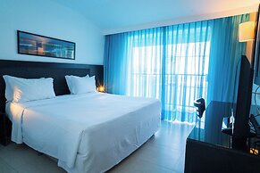 Dom Pedro Laguna Beach Resort & Golf by WAM Experience