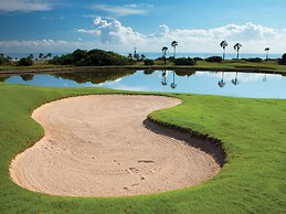 Dom Pedro Laguna Beach Resort & Golf by WAM Experience