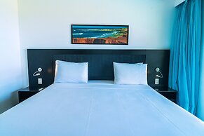 Dom Pedro Laguna Beach Resort & Golf by WAM Experience