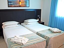 Dom Pedro Laguna Beach Resort & Golf by WAM Experience