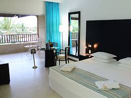 Dom Pedro Laguna Beach Resort & Golf by WAM Experience