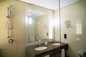 Dom Pedro Laguna Beach Resort & Golf by WAM Experience