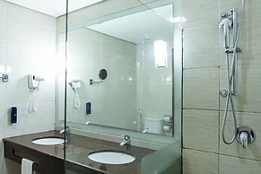 Dom Pedro Laguna Beach Resort & Golf by WAM Experience