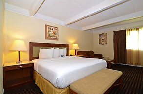 Lexington Inn & Suites NW Chicago Elgin