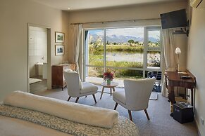Matuka Luxury Lodge