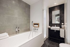 DoubleTree by Hilton Amsterdam Centraal Station