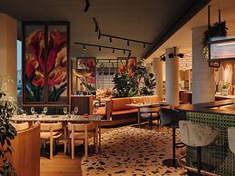 DoubleTree by Hilton Amsterdam Centraal Station