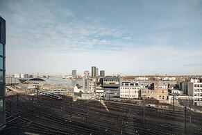 DoubleTree by Hilton Amsterdam Centraal Station