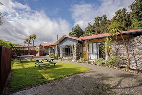 Haka House Franz Josef