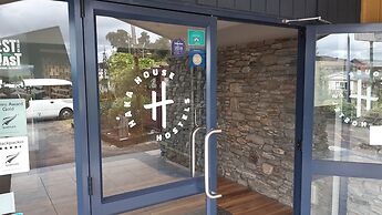 Haka House Franz Josef