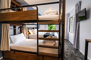 Haka House Franz Josef