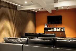 Haka House Queenstown Lakefront