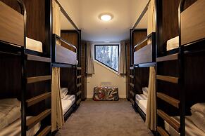 Haka House Queenstown Lakefront