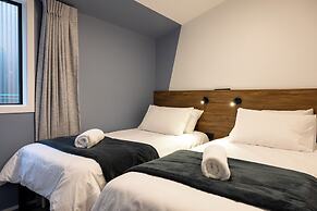 Haka House Queenstown Lakefront