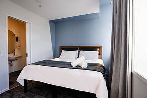 Haka House Queenstown Lakefront