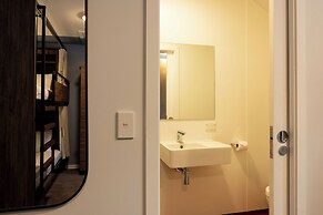 Haka House Queenstown Lakefront