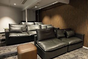 Haka House Queenstown Lakefront