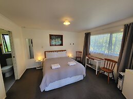 Off The Beaten Trail Accommodation & Bike Tours