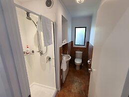 Off The Beaten Trail Accommodation & Bike Tours