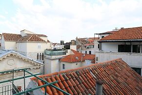 Malena Palace Experience