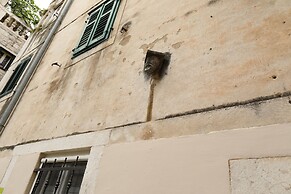 Malena Palace Experience