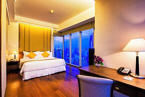 Column Bangkok Hotel