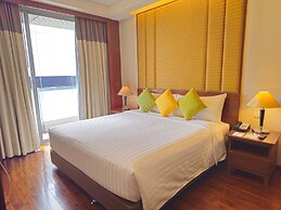 Column Bangkok Hotel