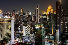 Column Bangkok Hotel