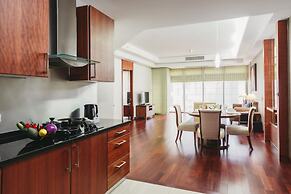 Column Bangkok Hotel