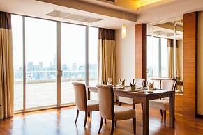 Column Bangkok Hotel