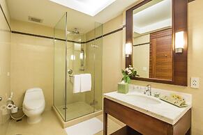 Column Bangkok Hotel