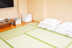 Hiroshima Peace Hotel - Hostel