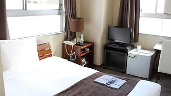 Hiroshima Peace Hotel - Hostel