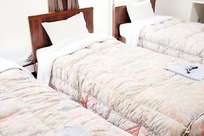 Hiroshima Peace Hotel - Hostel