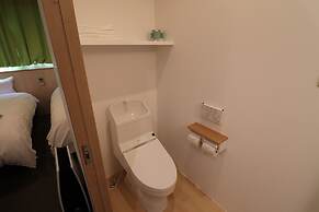 Hiroshima Peace Hotel - Hostel