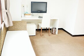 Hiroshima Peace Hotel - Hostel