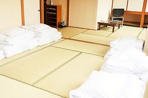 Hiroshima Peace Hotel - Hostel