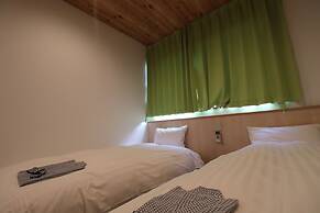 Hiroshima Peace Hotel - Hostel