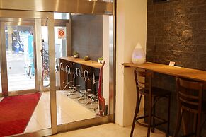 Hiroshima Peace Hotel - Hostel