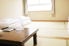 Hiroshima Peace Hotel - Hostel