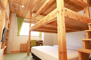 Hiroshima Peace Hotel - Hostel