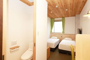 Hiroshima Peace Hotel - Hostel