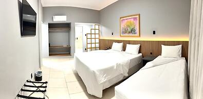 Hotel del Rey By Poty