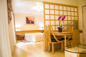 Hotel del Rey By Poty