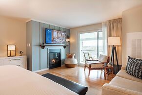 Cliff House Maine